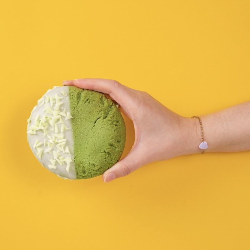 Matcha white chocolate classic cookie